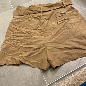 A New Day tan shorts.